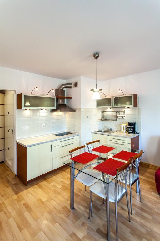 Apartamenty Sun & Snow Kasprowicza Kołobrzeg Kamer foto